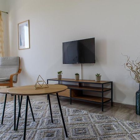 Almyros Aktis Seaview Apartment Kalamata Zewnętrze zdjęcie