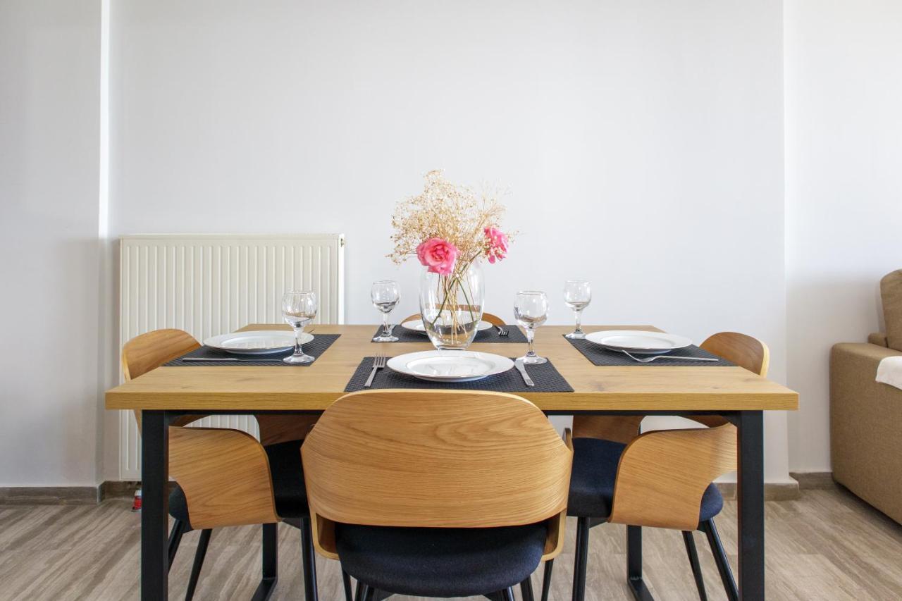 Almyros Aktis Seaview Apartment Kalamata Zewnętrze zdjęcie